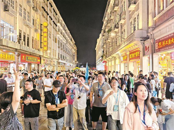 厦门市发布七条旅游主题线路-新华网